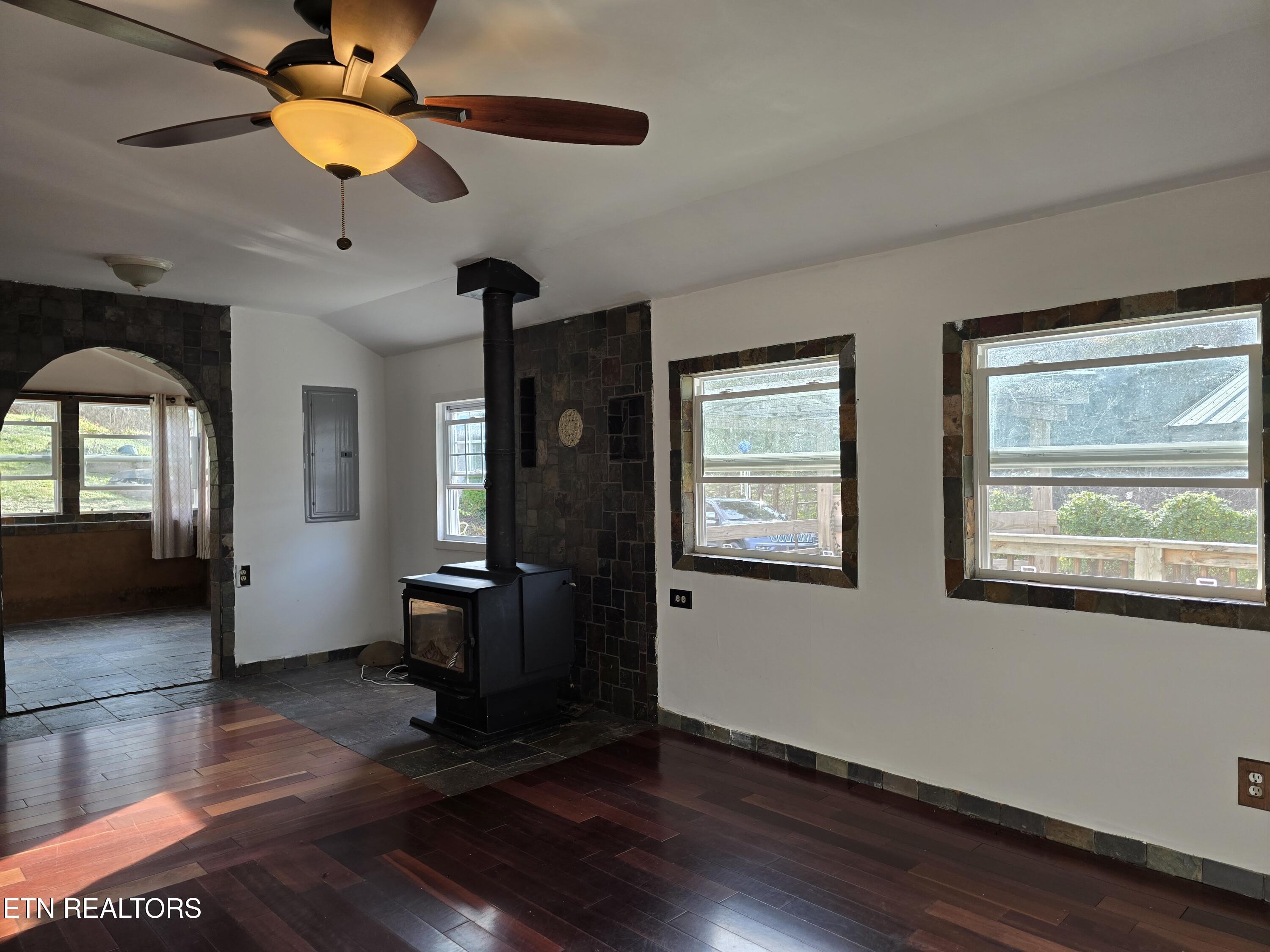 197 Wolfe Road Sneedville, TN 37869 - Photo 18 of 60 20251119_150848