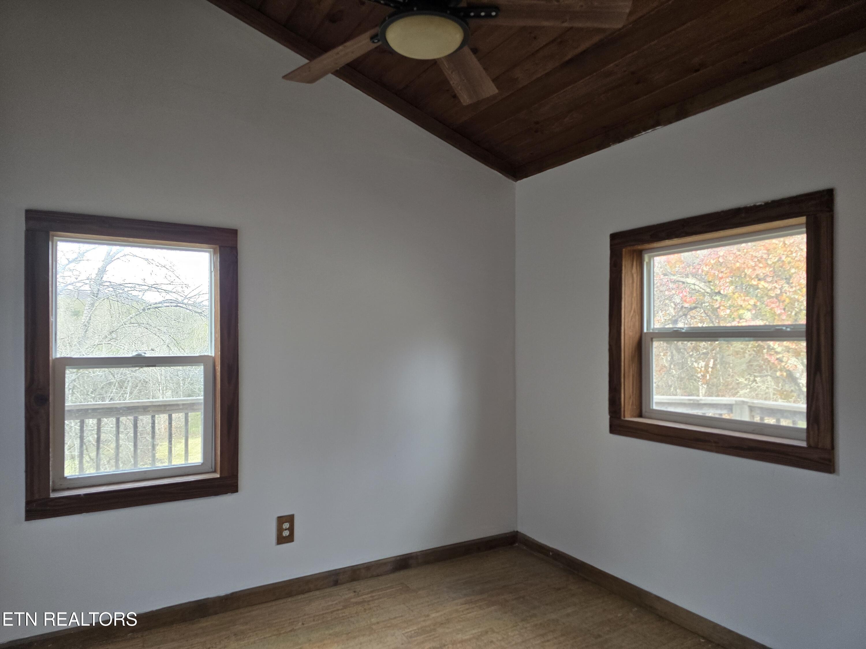 197 Wolfe Road Sneedville, TN 37869 - Photo 35 of 60 20251119_150944