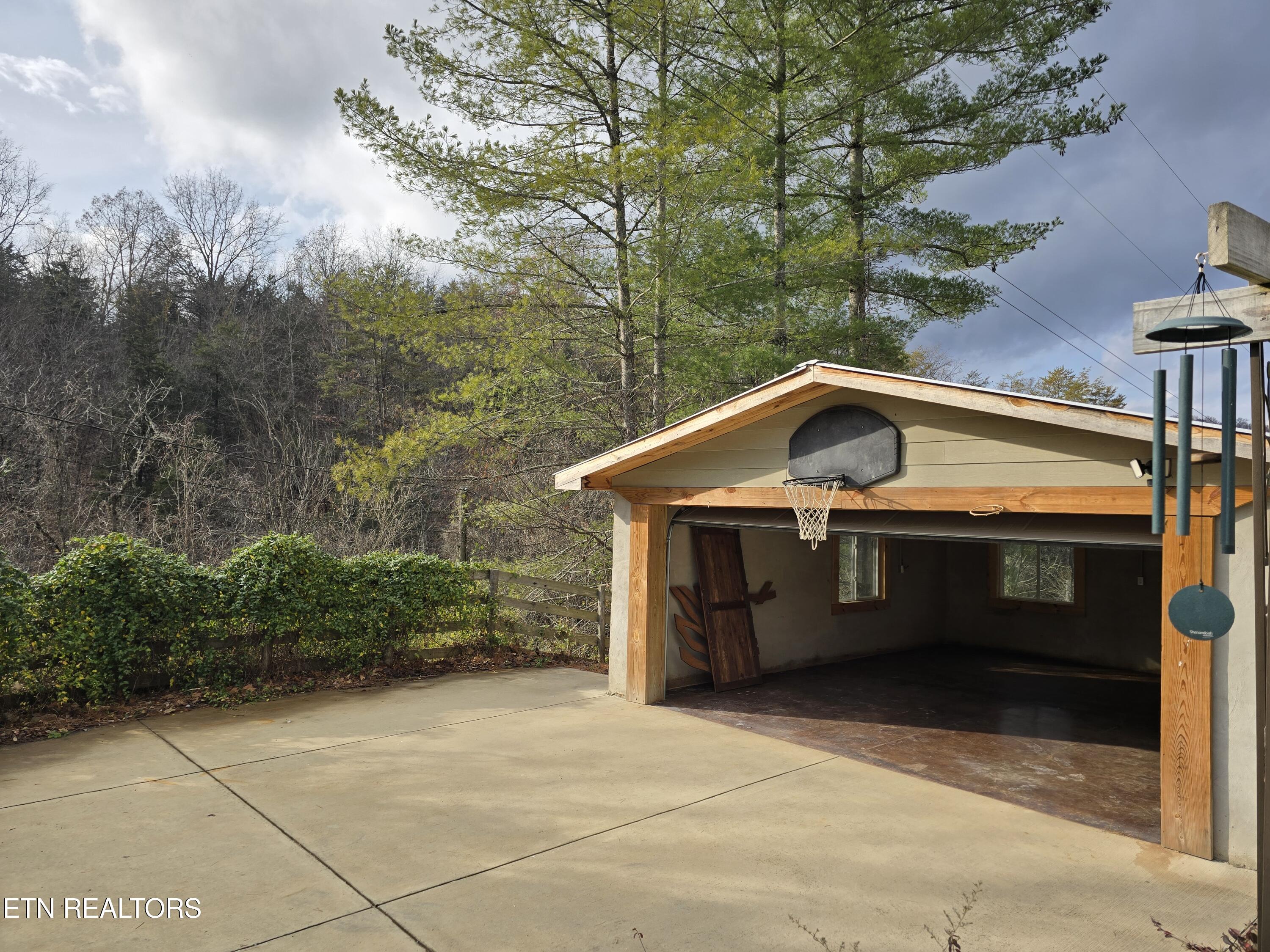 197 Wolfe Road Sneedville, TN 37869 - Photo 58 of 60 20251119_144302