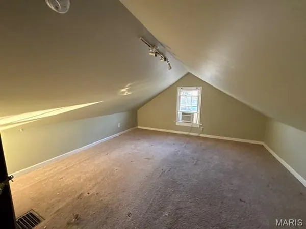 $119,900 | 4083 Schiller Place, St. Louis, MO 63116