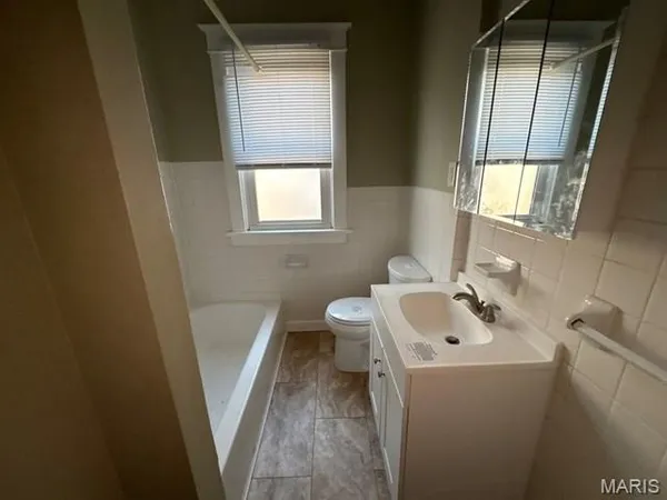 $119,900 | 4083 Schiller Place, St. Louis, MO 63116