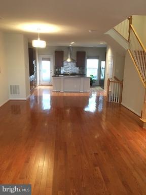 9650 Pullman Place Fairfax, VA 22031 - Photo 2 of 14 a view of a living room and dining room