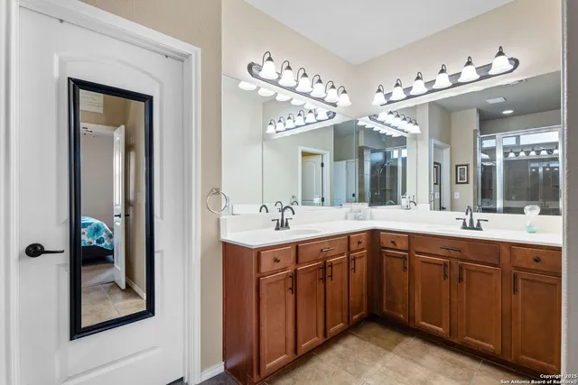 $375,000 | 9919 Copper Rise, Converse, TX 78109