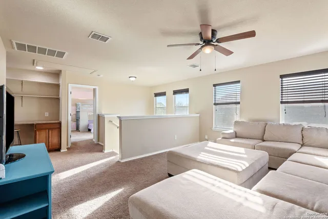 $375,000 | 9919 Copper Rise, Converse, TX 78109