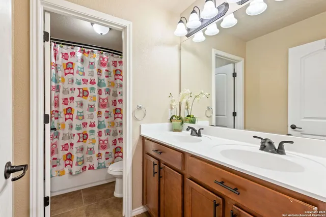 $375,000 | 9919 Copper Rise, Converse, TX 78109