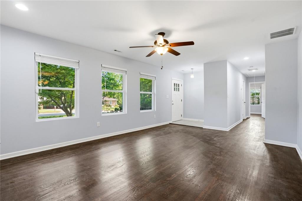 3115 Robin Road Decatur, GA 30032 - Photo 3 of 26