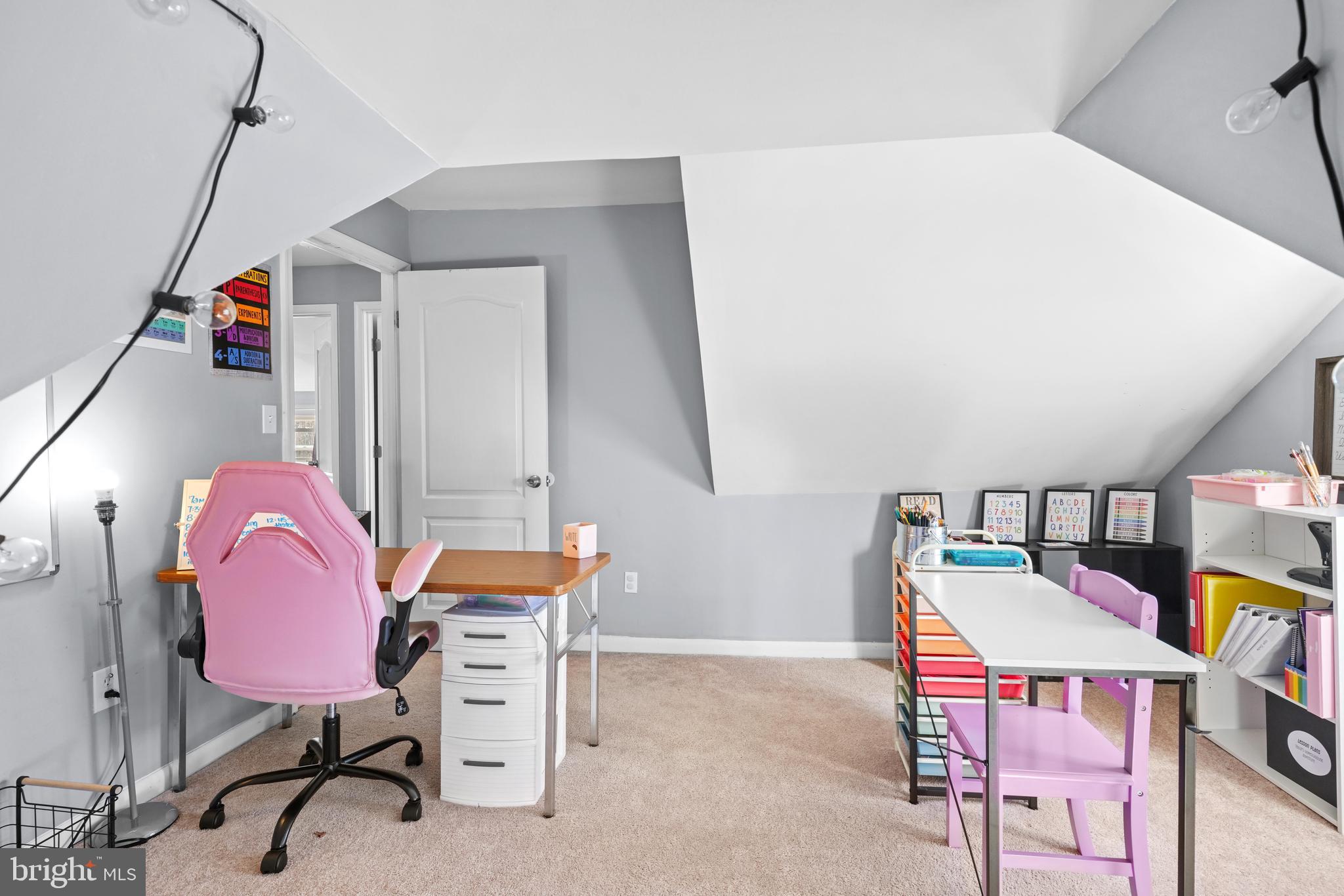 1435 Shadyrest Road Shady Side, MD 20764 - Photo 21 of 36 a room with furniture and lounge chair