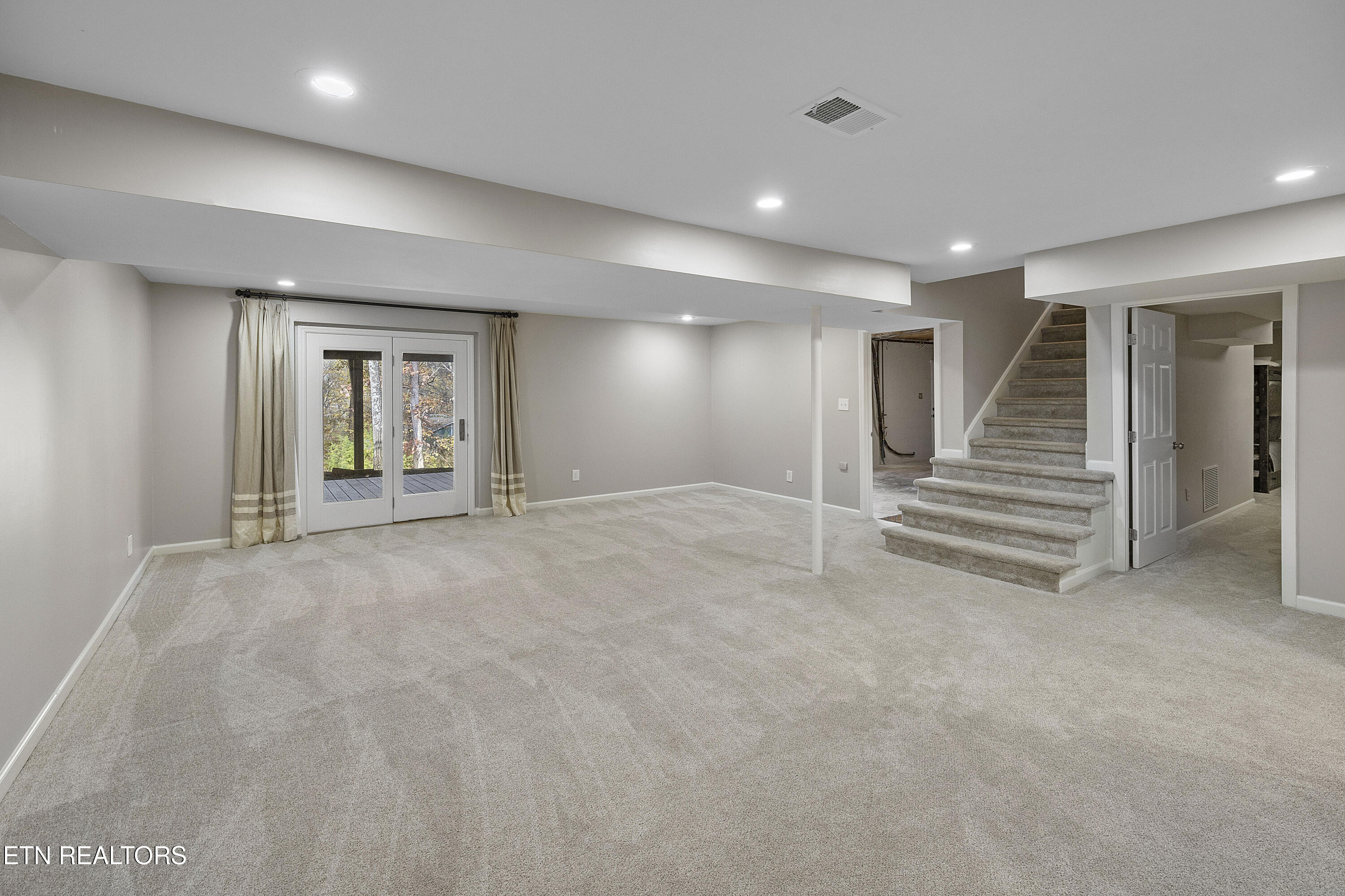 1503 Rudder Lane Knoxville, TN 37919 - Photo 25 of 34 25_Lower Level Recreation Room