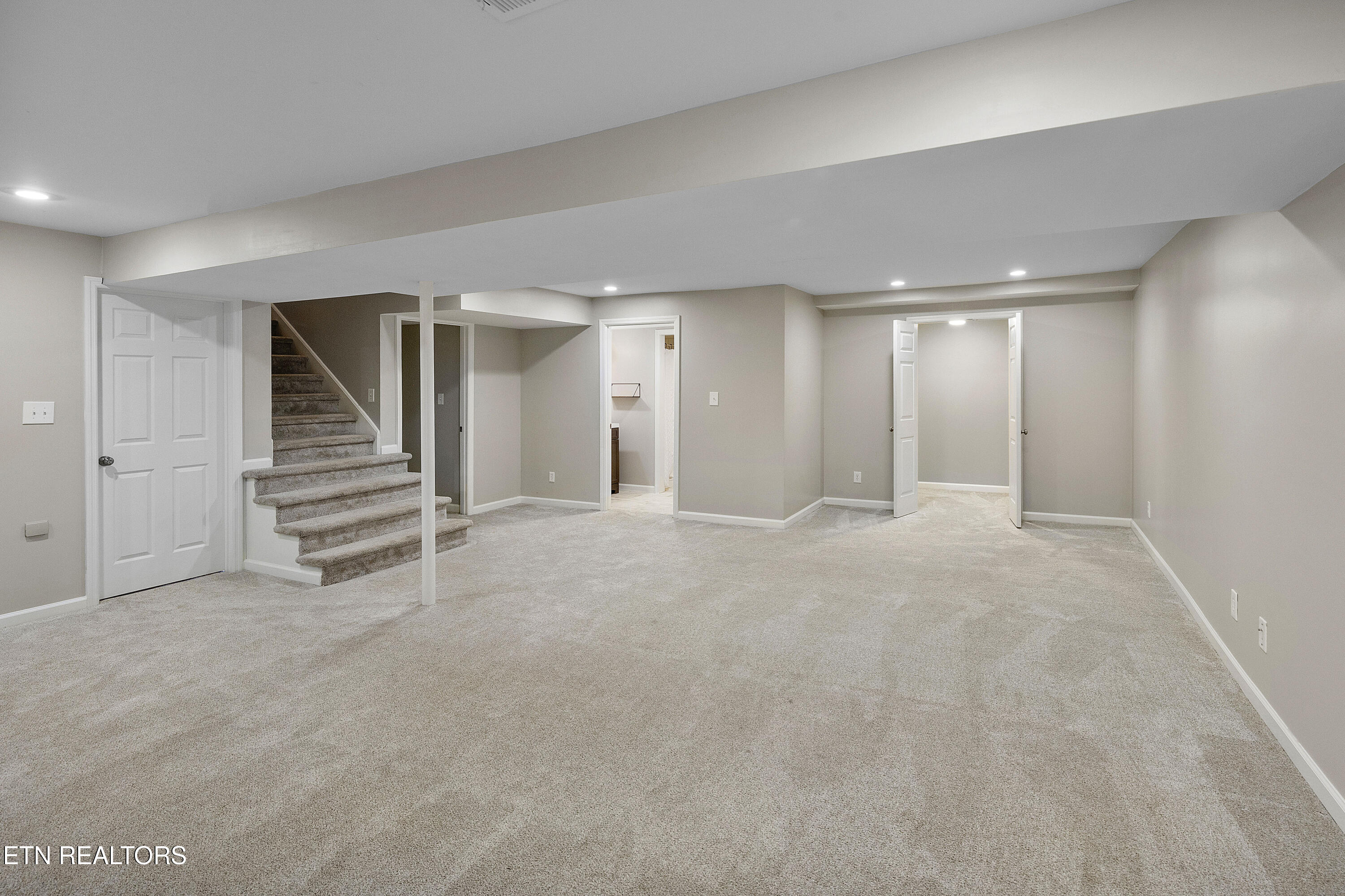 1503 Rudder Lane Knoxville, TN 37919 - Photo 26 of 34 26_Lower Level Recretion Room