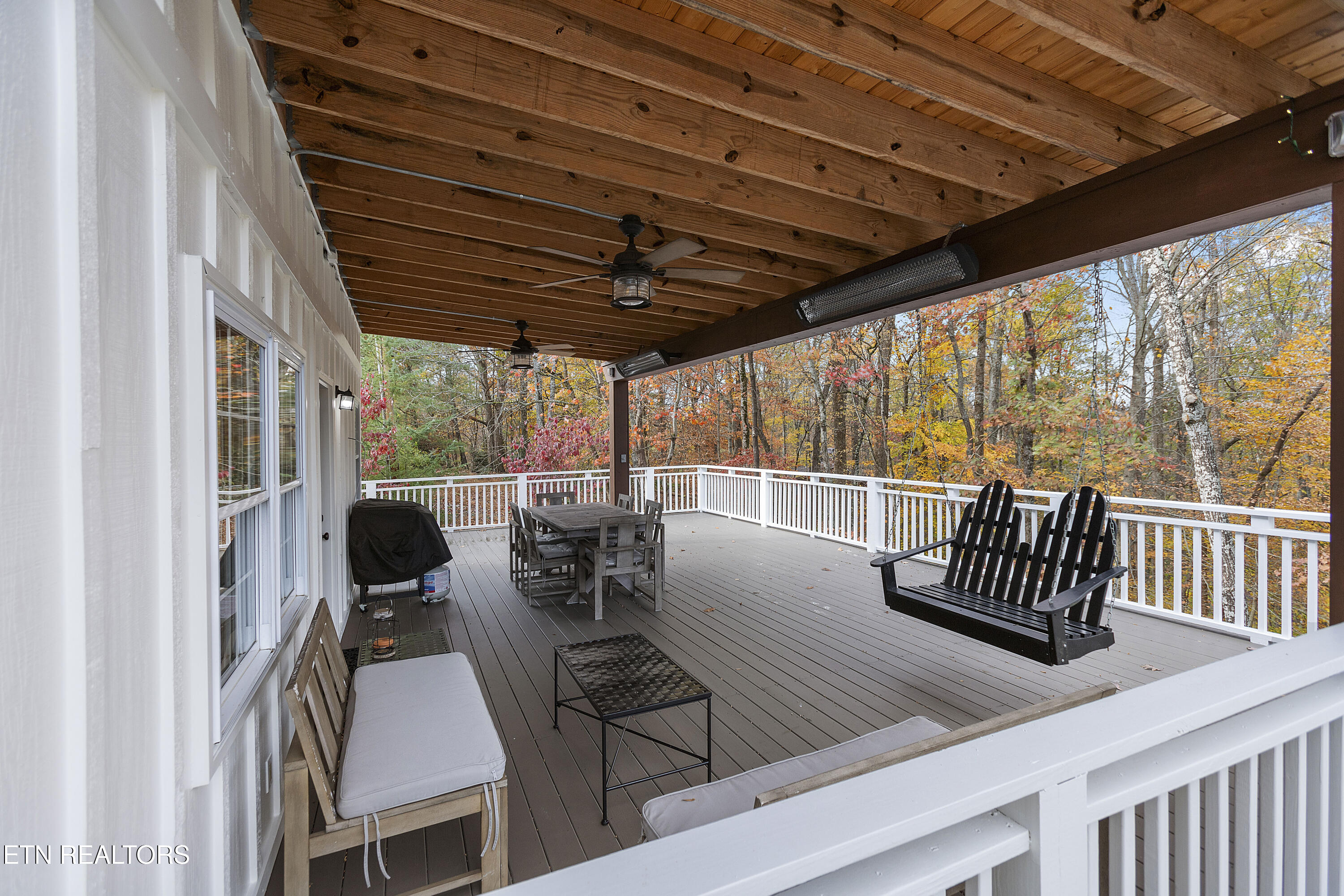 1503 Rudder Lane Knoxville, TN 37919 - Photo 31 of 34 31_Upper Deck