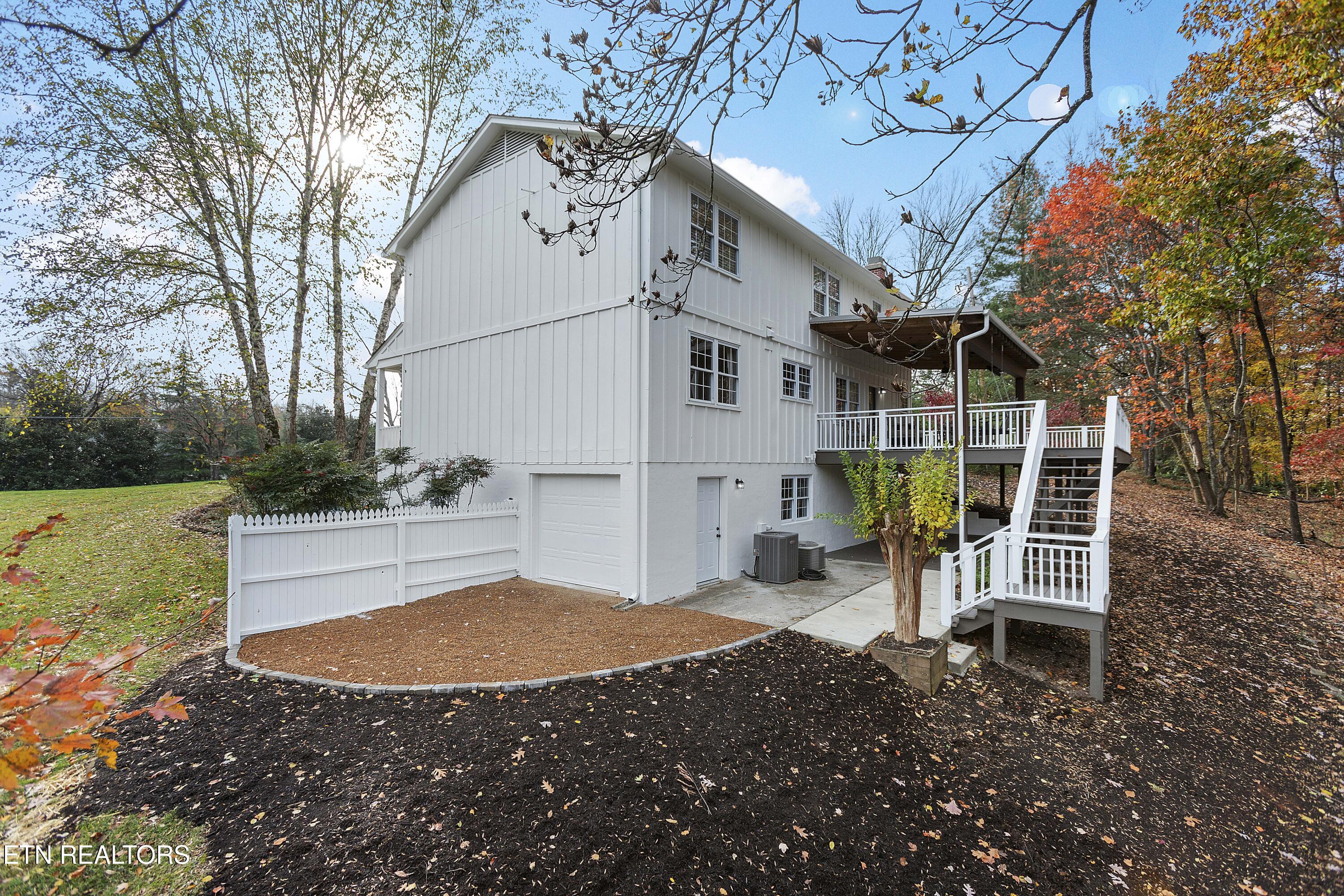 1503 Rudder Lane Knoxville, TN 37919 - Photo 33 of 34 33_Exterior Rear of Home