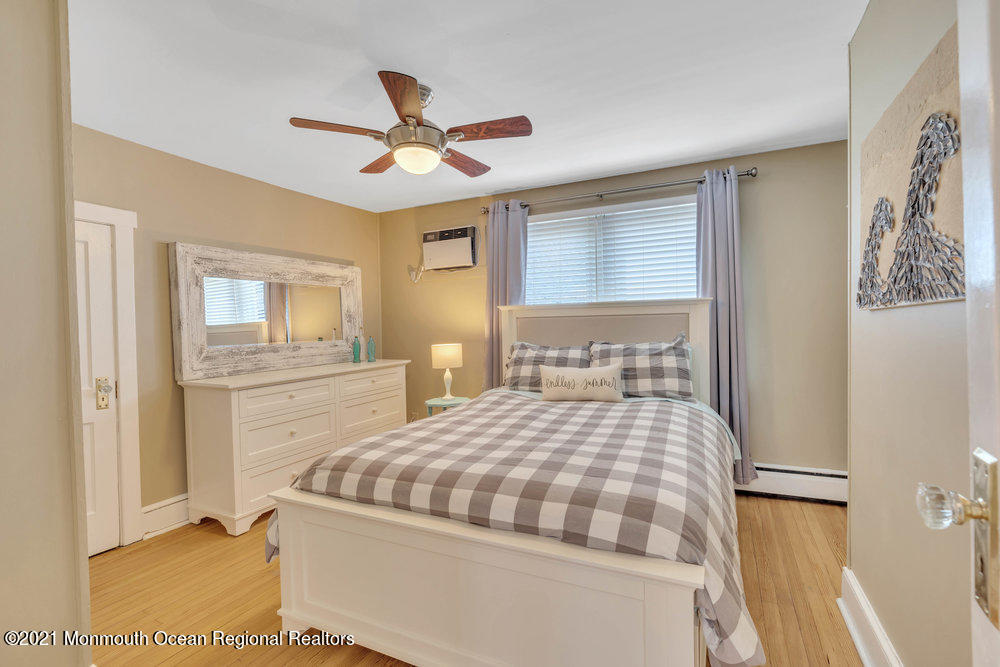 220 13th Avenue Belmar, NJ 07719 - Photo 28 of 44 037_dsc07572
