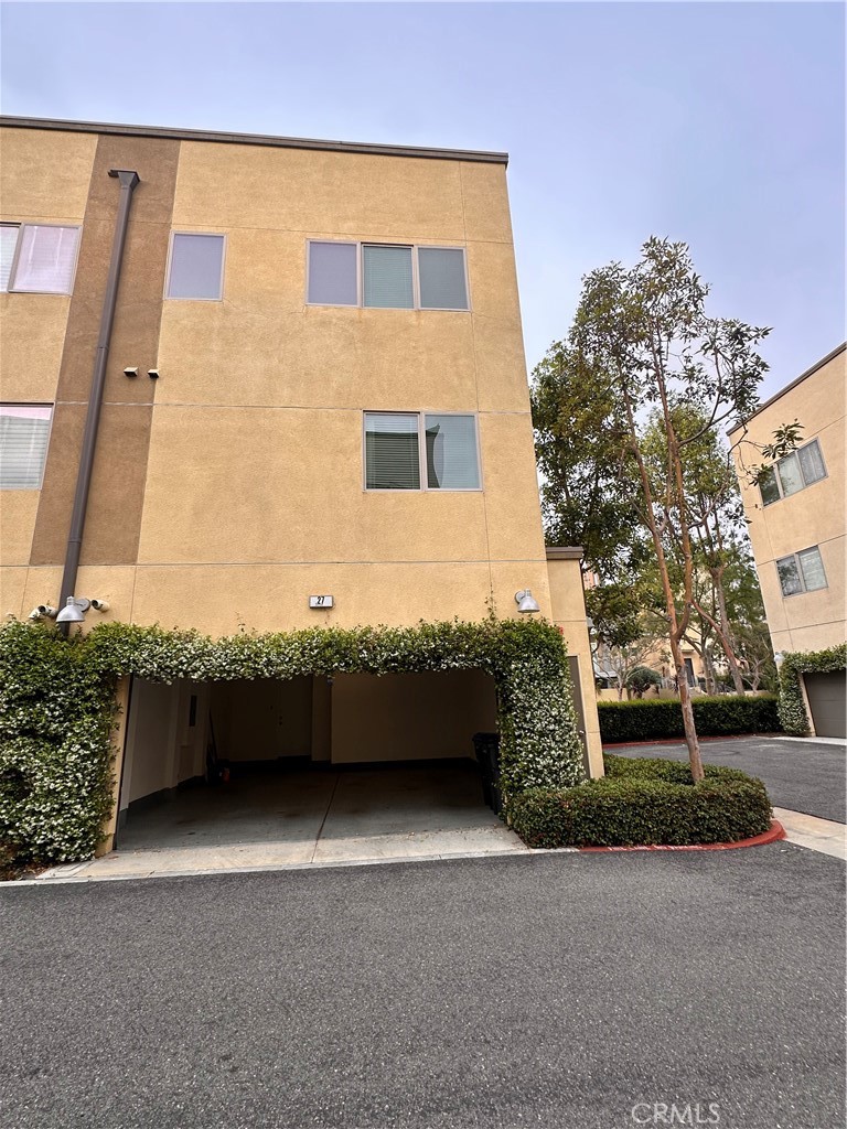 27 Soho Irvine, CA 92612 - Photo 38 of 69