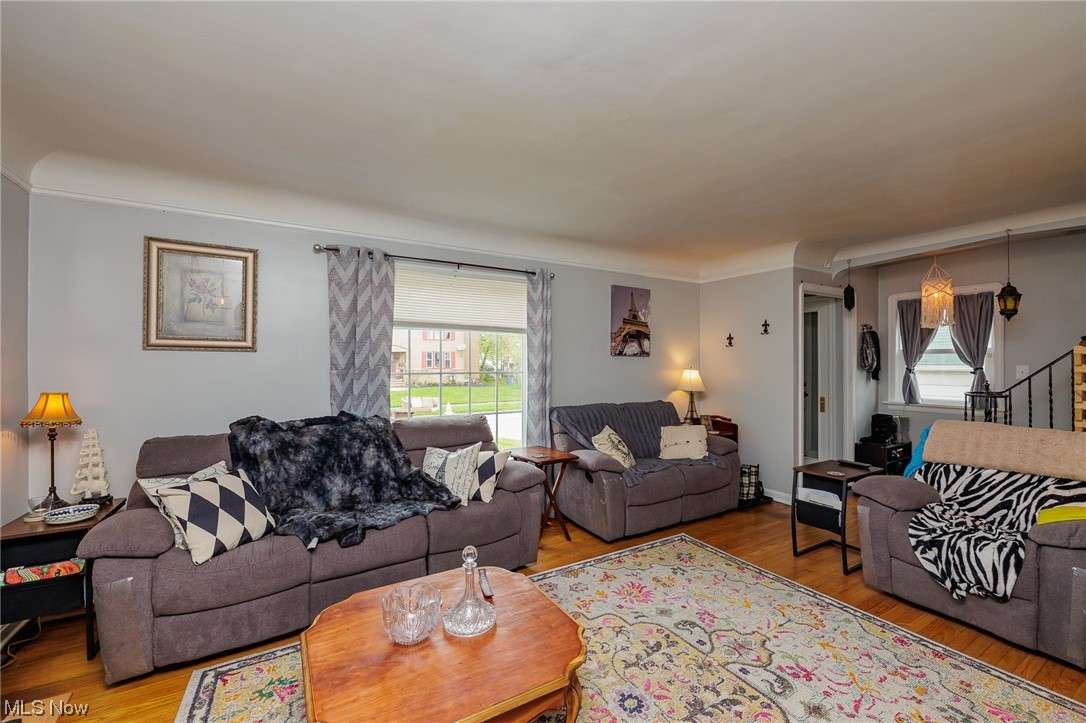 7405 Spring Garden Road Cleveland, OH 44129 - Photo 5 of 26