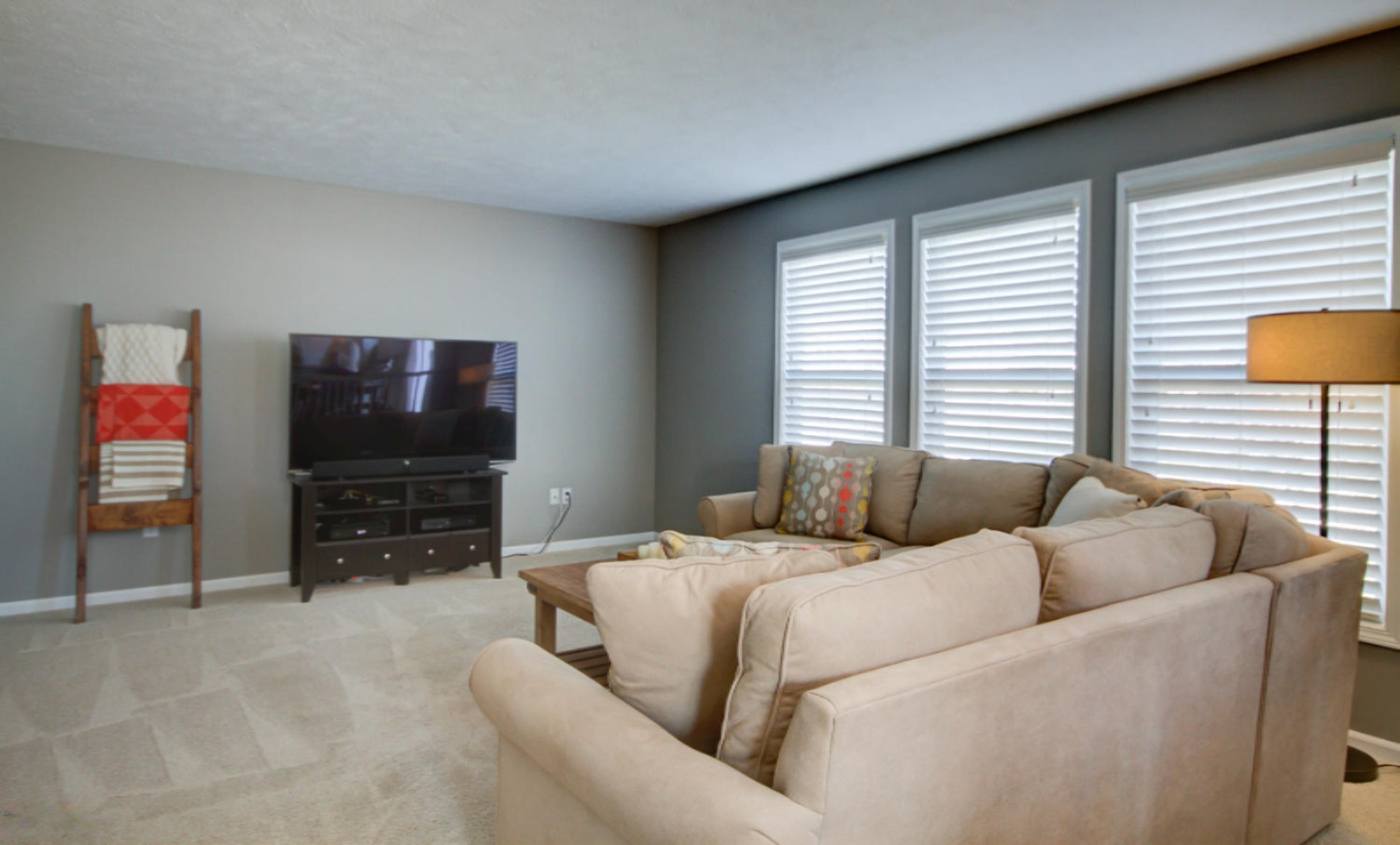 8580 Haystack Southeast Caledonia, MI 49316 - Photo 23 of 27 Family room