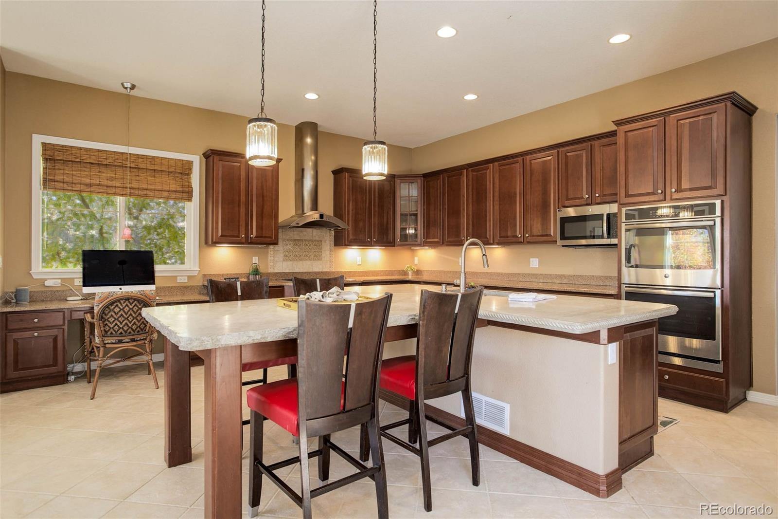 2702 Stonecrest Point Highlands Ranch, CO 80129 - Photo 17 of 44 Gallery Image 17