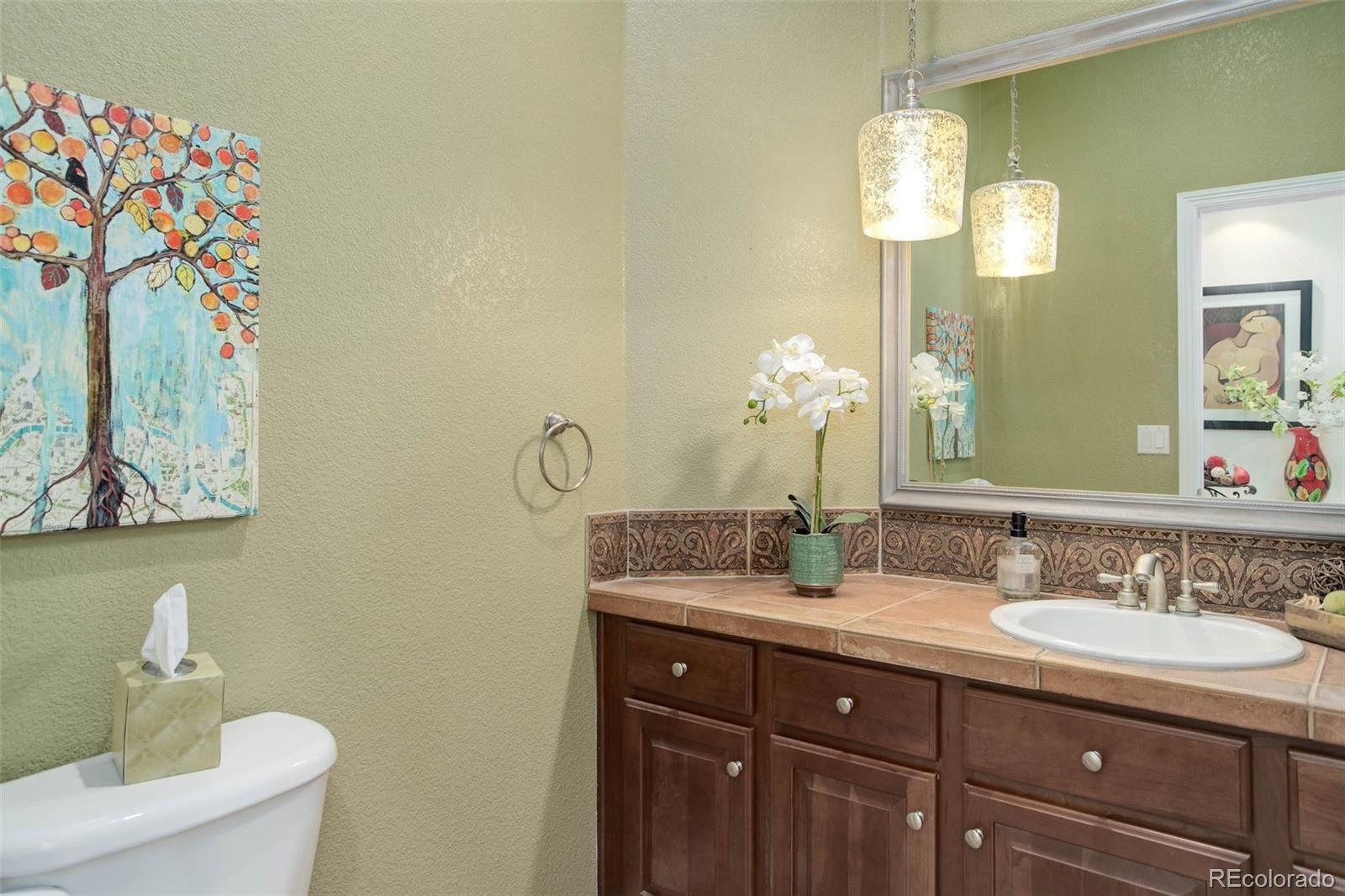 2702 Stonecrest Point Highlands Ranch, CO 80129 - Photo 25 of 44 Gallery Image 25
