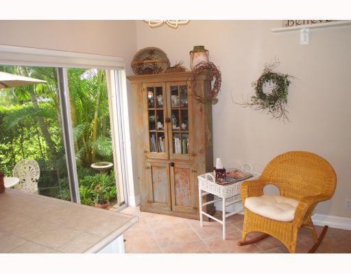 23275 Water Circle, Unit COURTYARD 2 Boca Raton, FL 33486 - Photo 8 of 16 Additional Photo