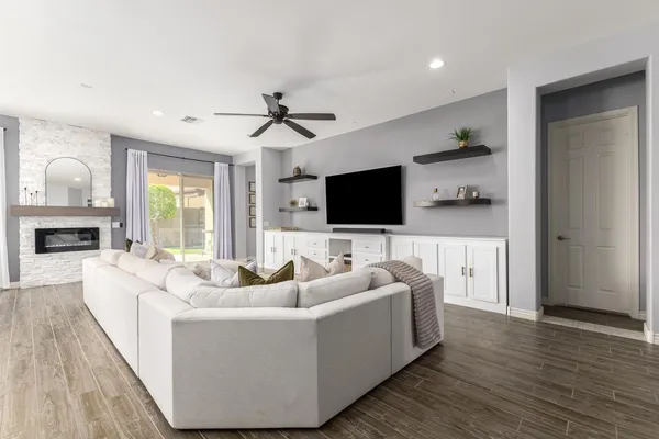 $3,000 | 26814 North 100th Lane, Peoria, AZ 85383