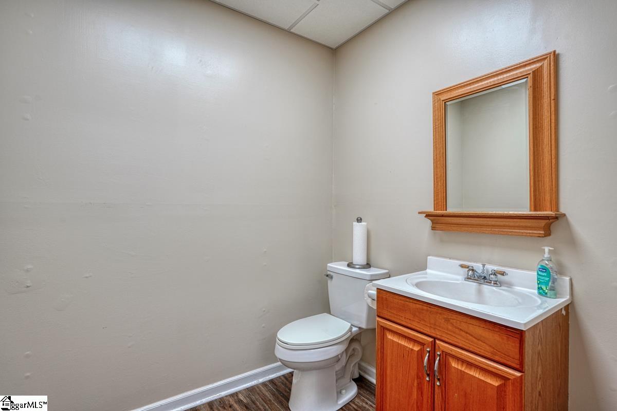 2270 Old Furnace Road Boiling Springs, SC 29316 - Photo 12 of 36 Gallery Image 12