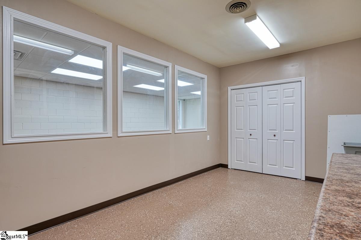 2270 Old Furnace Road Boiling Springs, SC 29316 - Photo 14 of 36 Gallery Image 14