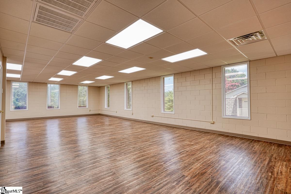 2270 Old Furnace Road Boiling Springs, SC 29316 - Photo 8 of 36 Gallery Image 8