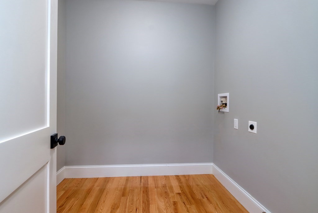 17 Tufts Road, Unit 17 Winchester, MA 01890 - Photo 26 of 42 Gallery Image 26