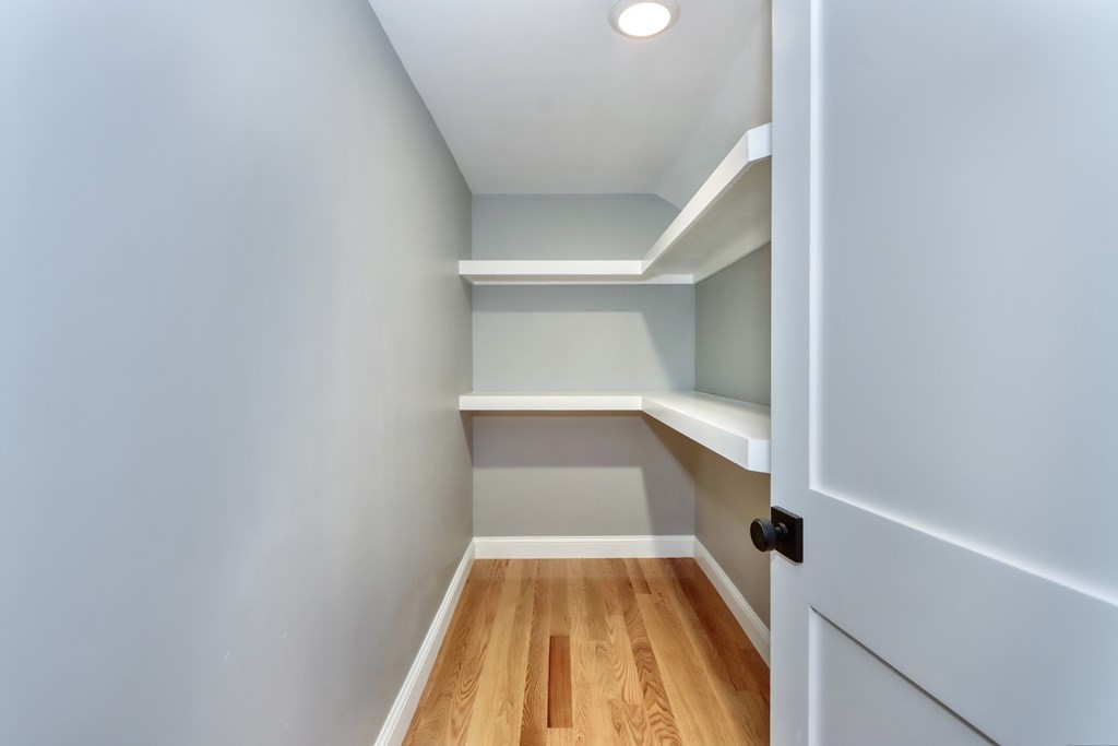 17 Tufts Road, Unit 17 Winchester, MA 01890 - Photo 32 of 42 Gallery Image 32