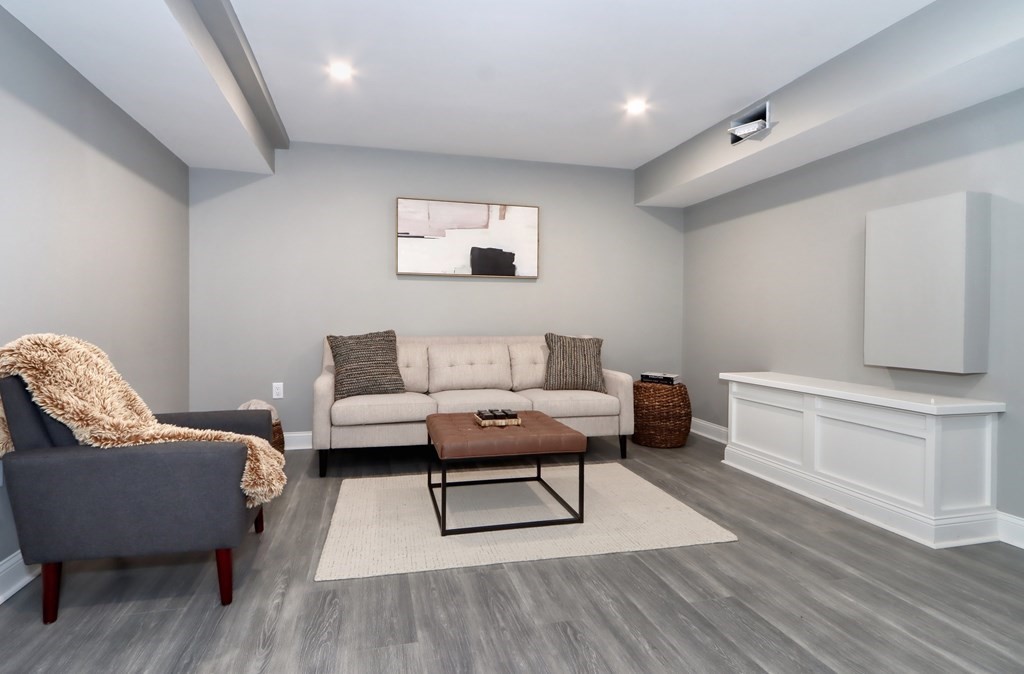 17 Tufts Road, Unit 17 Winchester, MA 01890 - Photo 36 of 42 Gallery Image 36