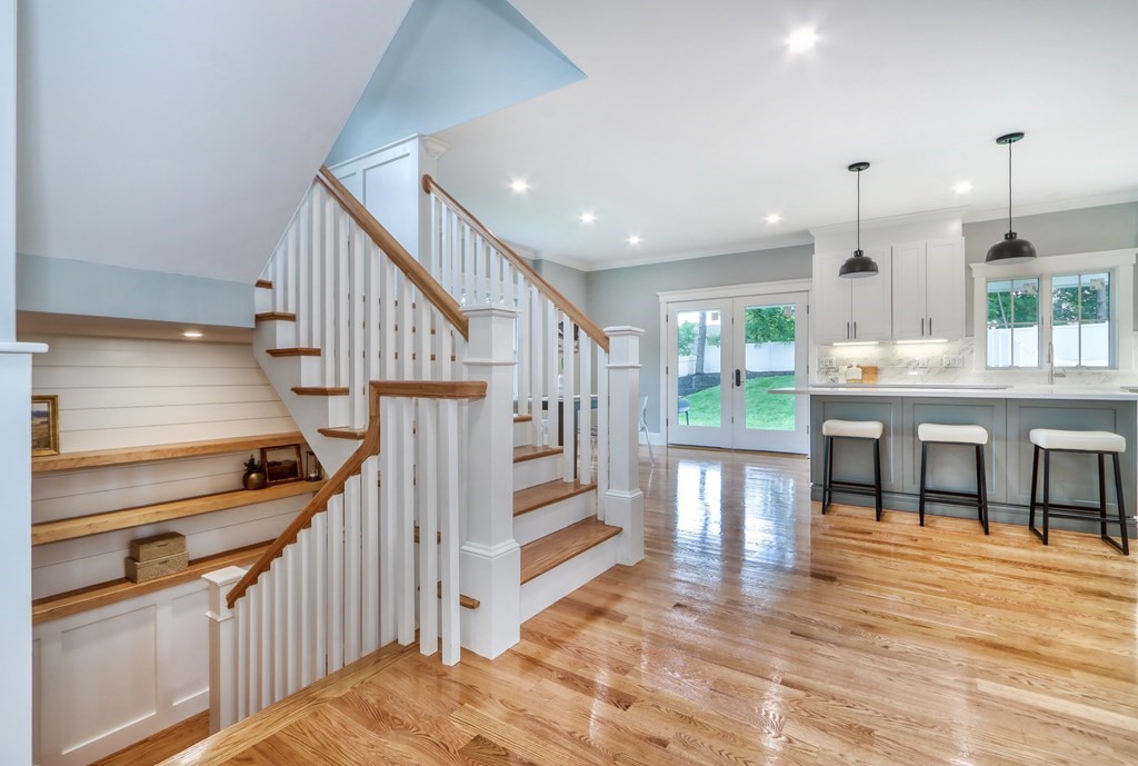 17 Tufts Road, Unit 17 Winchester, MA 01890 - Photo 7 of 42 Gallery Image 7