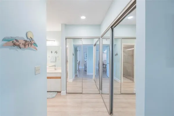$265,000 | 425 Cerromar Terrace, Unit 459, Venice, FL 34293