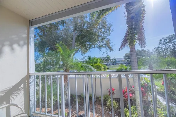 $265,000 | 425 Cerromar Terrace, Unit 459, Venice, FL 34293