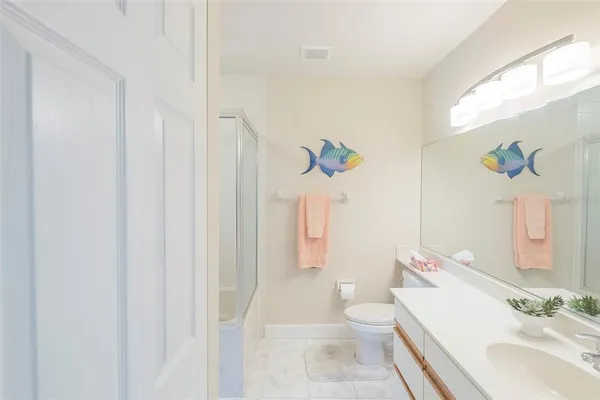 $265,000 | 425 Cerromar Terrace, Unit 459, Venice, FL 34293