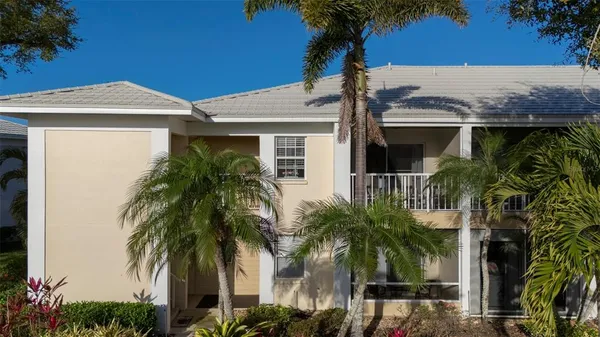 $265,000 | 425 Cerromar Terrace, Unit 459, Venice, FL 34293