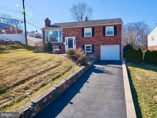 412 James Lane Springfield, PA 19064 - Photo 2 of 26 Gallery Image 2