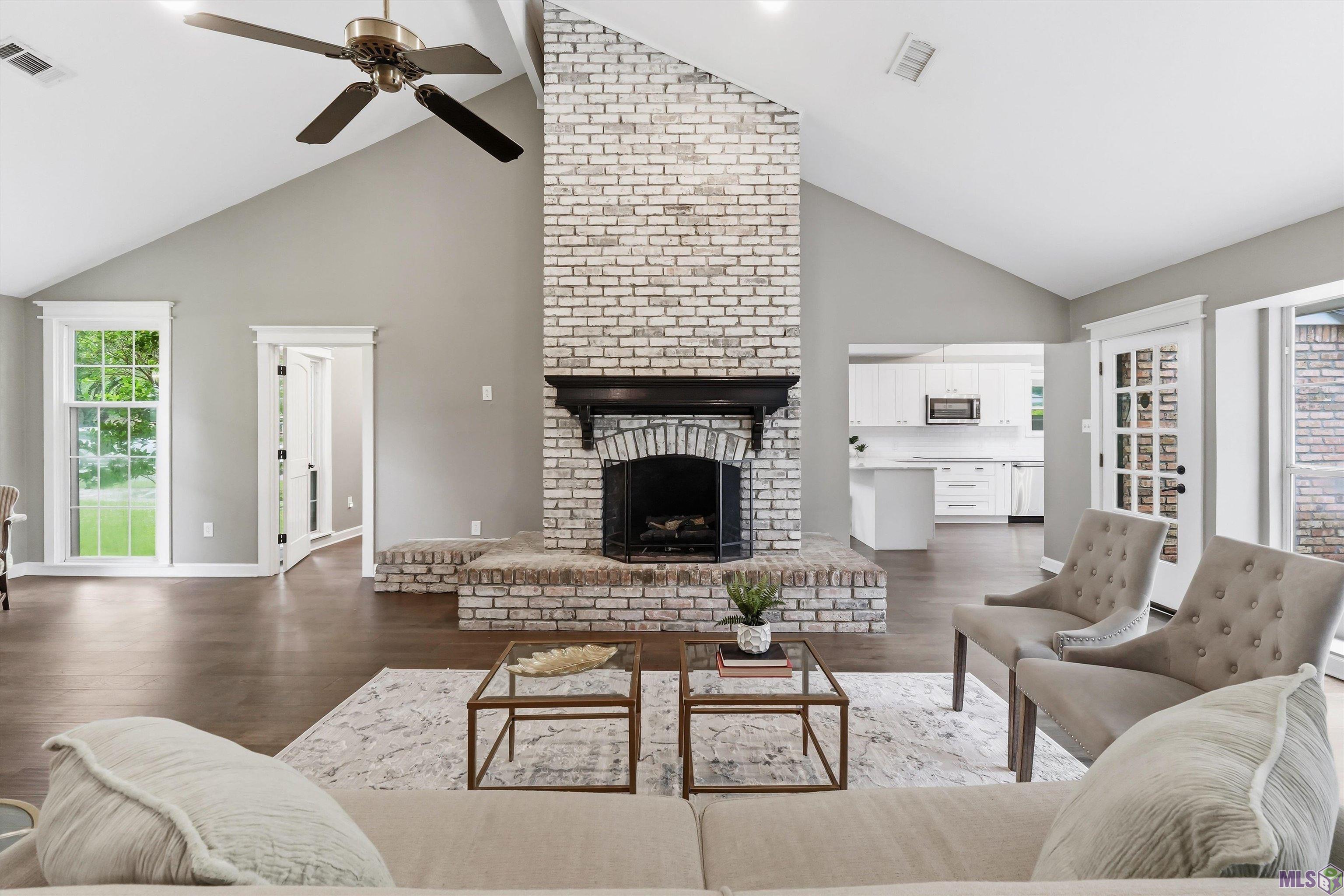 16425 Coliseum Avenue Baton Rouge, LA 70816 - Photo 5 of 27