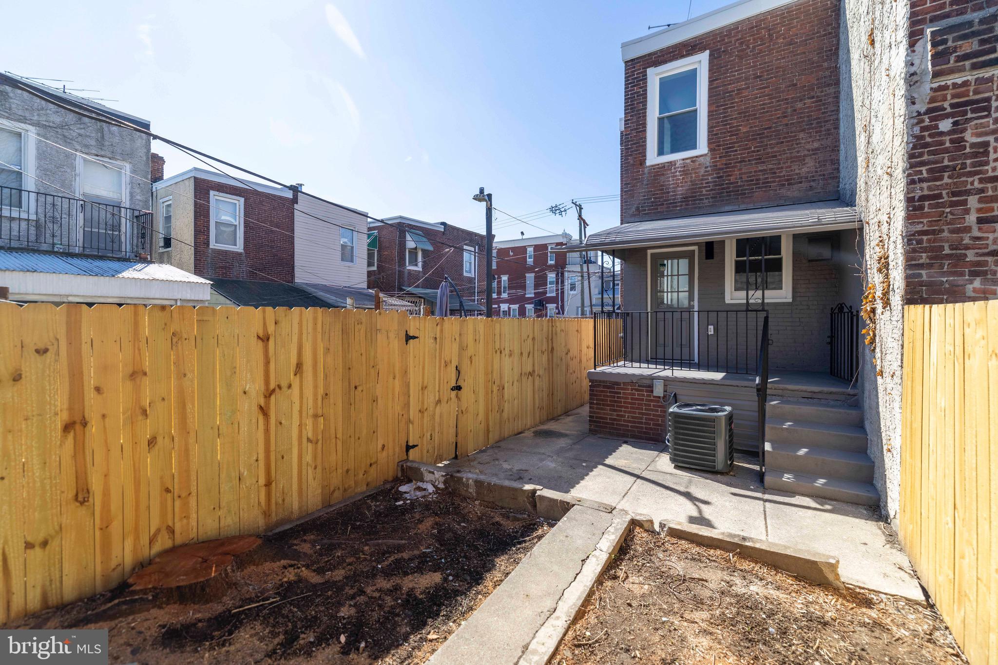 511 North Gross Street Philadelphia, PA 19151 - Photo 27 of 28 Back Yard