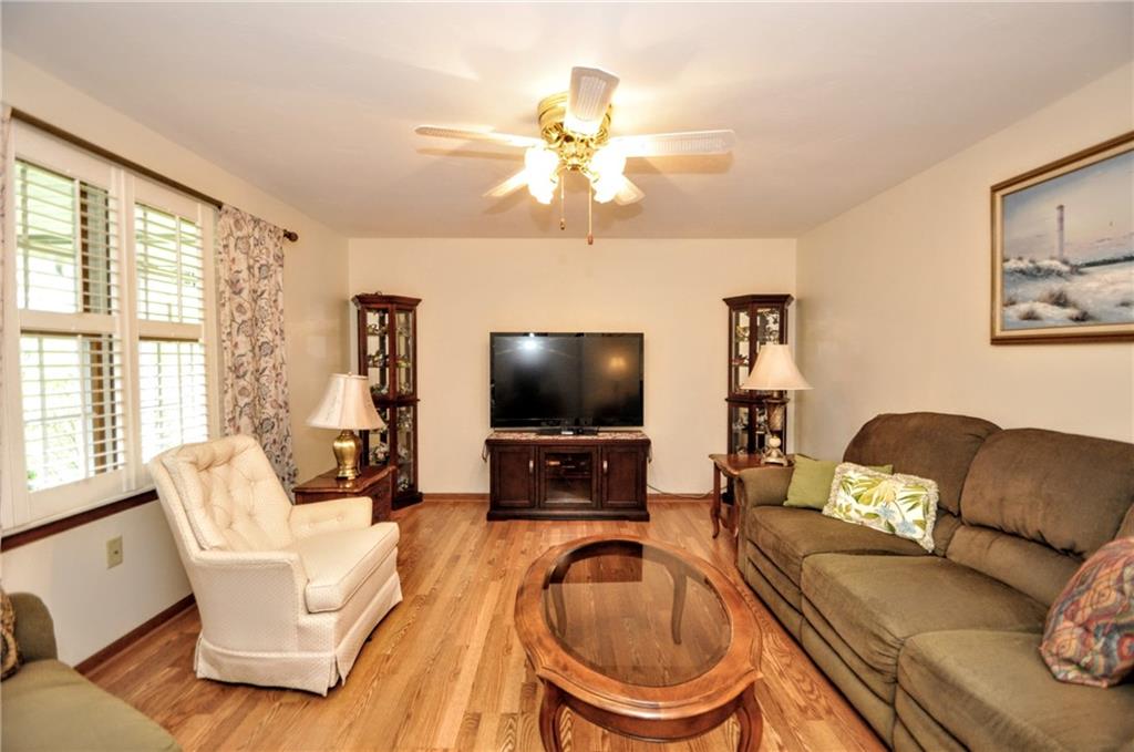 33 Crestvue Road Washington, PA 15301 - Photo 15 of 45 Gallery Image 15