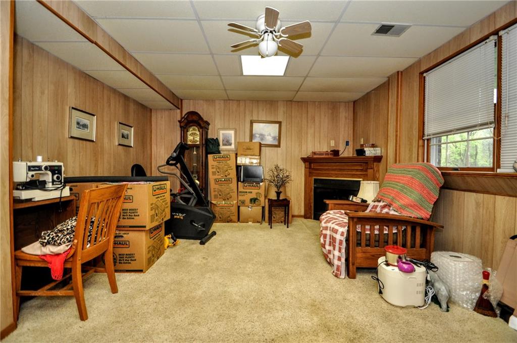33 Crestvue Road Washington, PA 15301 - Photo 37 of 45 Gallery Image 37