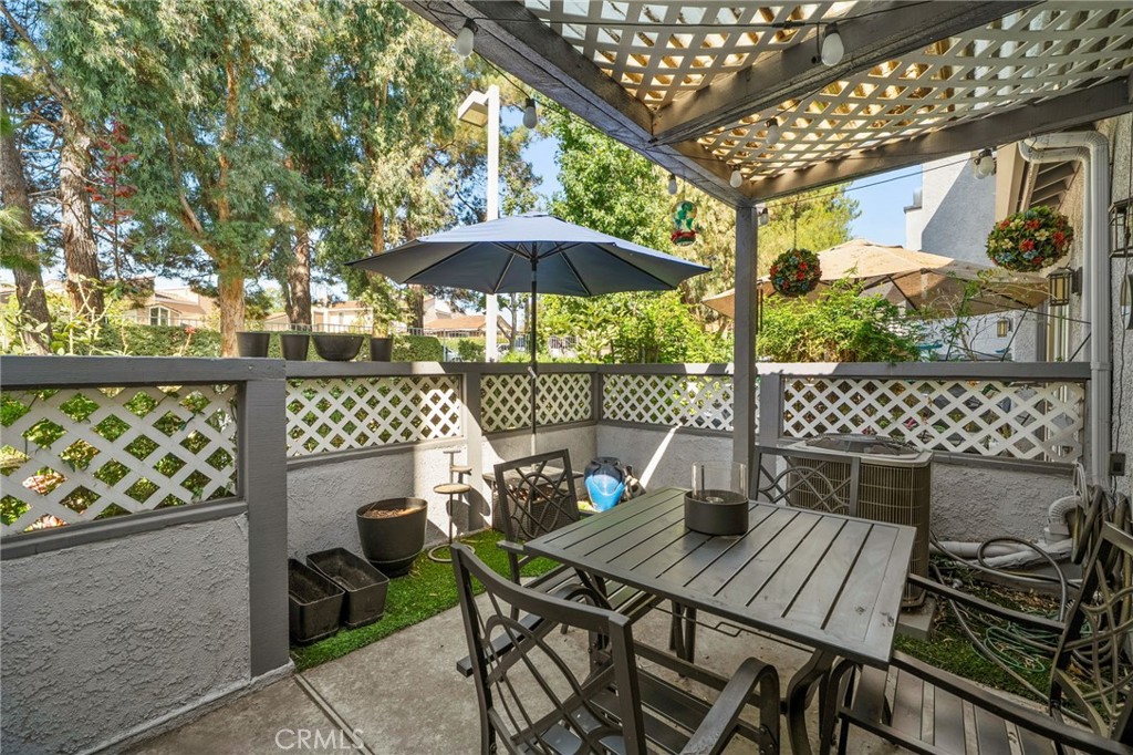 8264 Mondavi Place Rancho Cucamonga, CA 91730 - Photo 4 of 34 a outdoor view with a sitting space