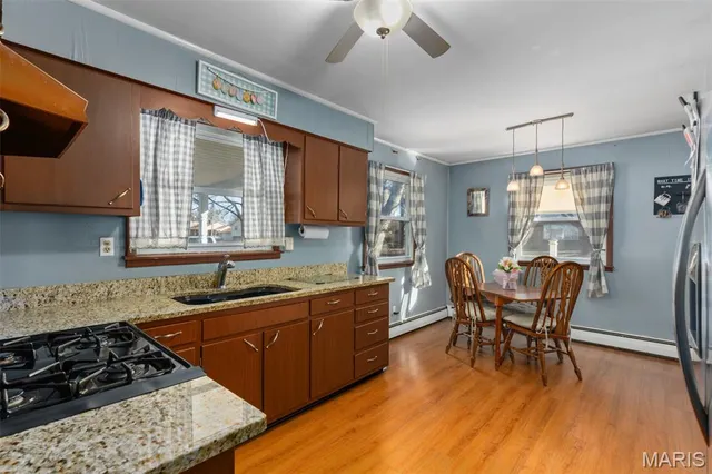 $168,000 | 625 North Franklin Street, Staunton, IL 62088