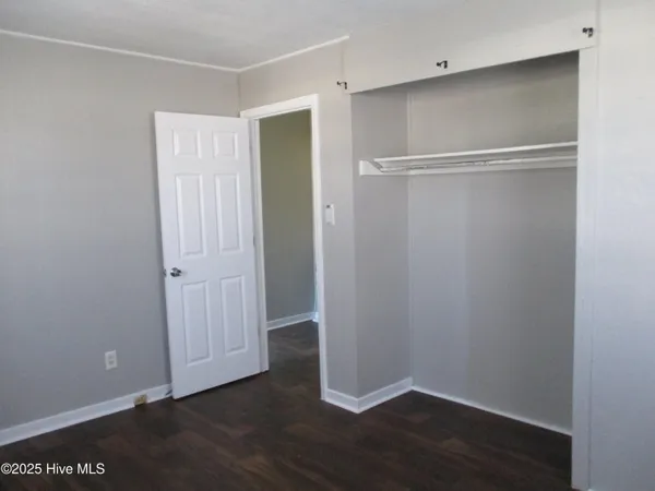 $897 | 1223 Davis Street, Jacksonville, NC 28540