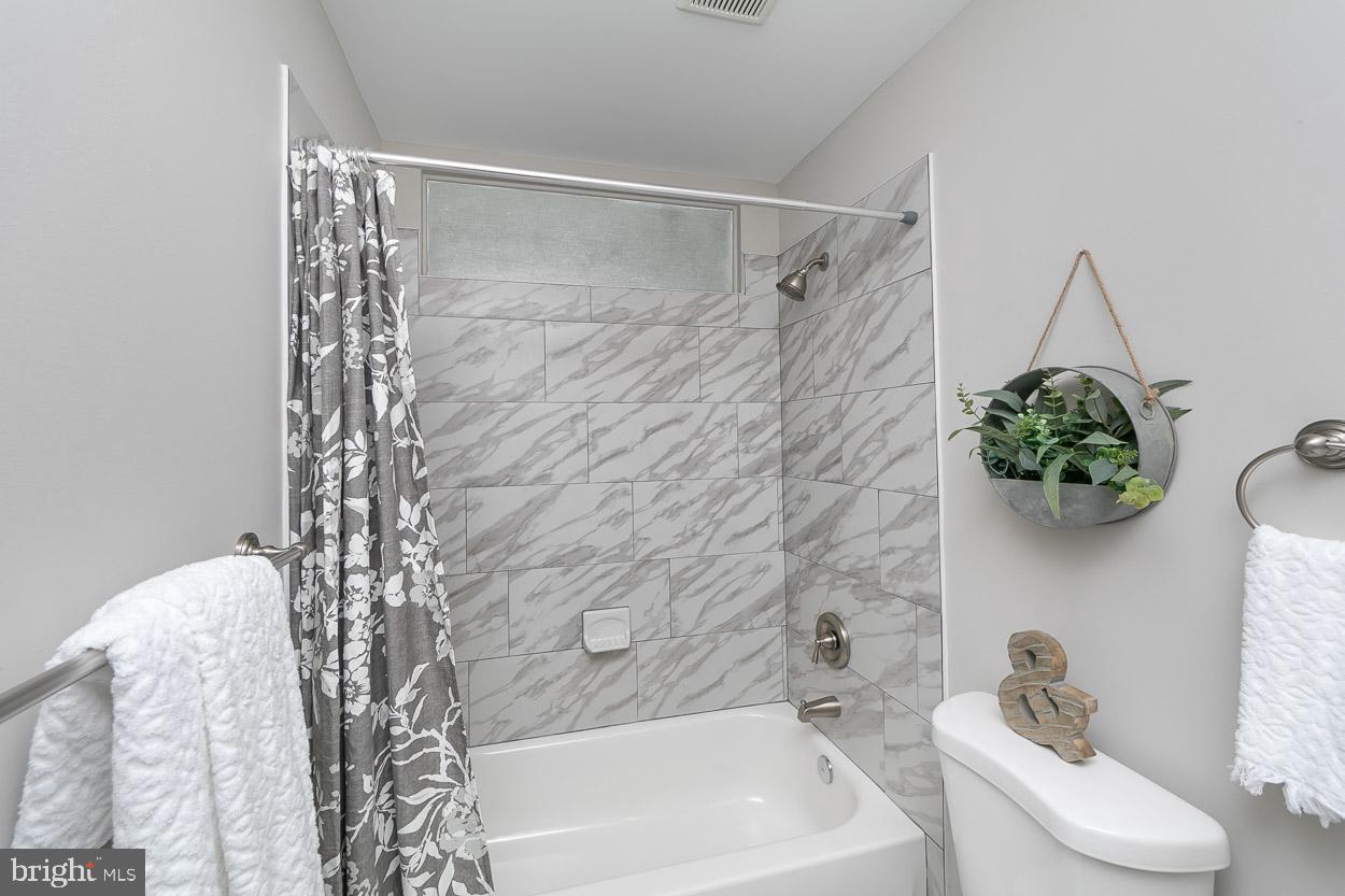 10127 Charington Road Cockeysville, MD 21030 - Photo 25 of 39 Gallery Image 25