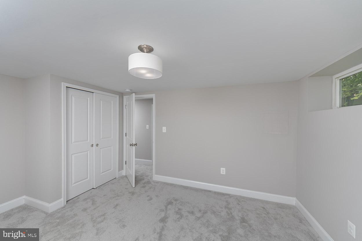 10127 Charington Road Cockeysville, MD 21030 - Photo 31 of 39 Gallery Image 31