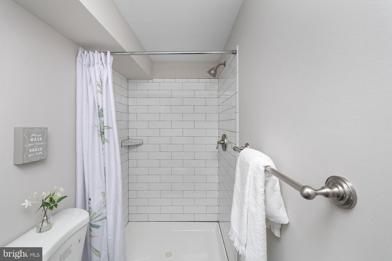 10127 Charington Road Cockeysville, MD 21030 - Photo 33 of 39 Gallery Image 33