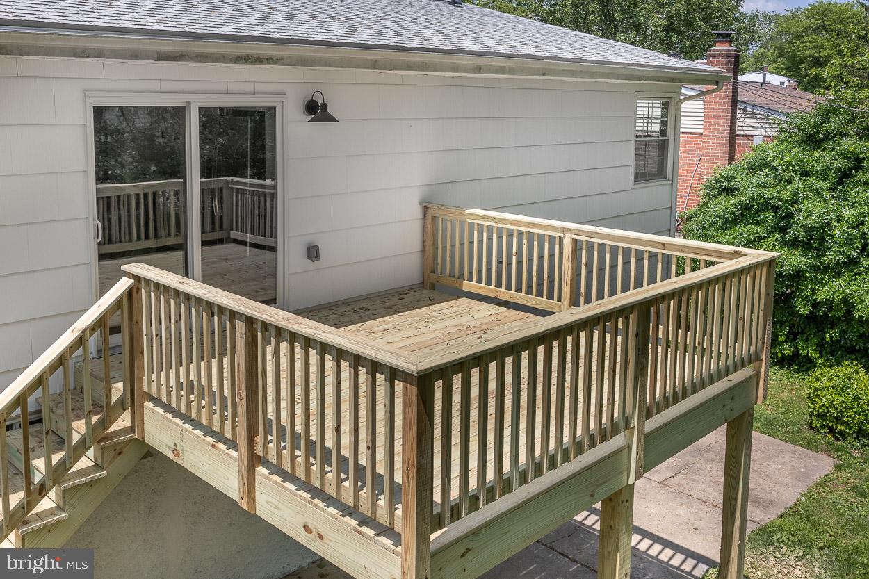 10127 Charington Road Cockeysville, MD 21030 - Photo 35 of 39 Gallery Image 35