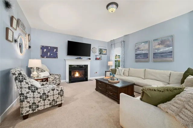 $574,900 | 5546 Rolling Meadows Way, Camillus, NY 13031