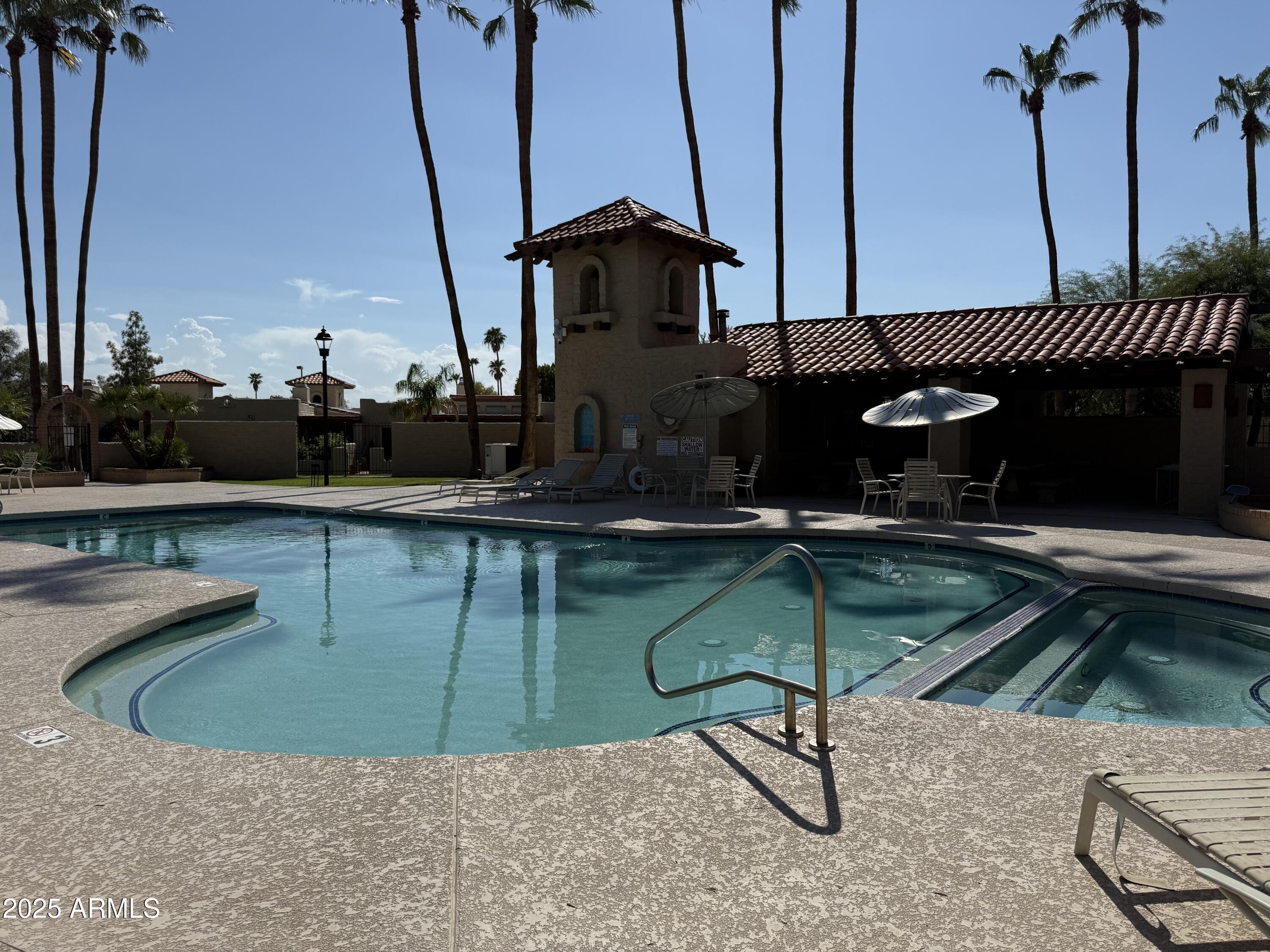 16629 North 30th Avenue Phoenix, AZ 85053 - Photo 4 of 4