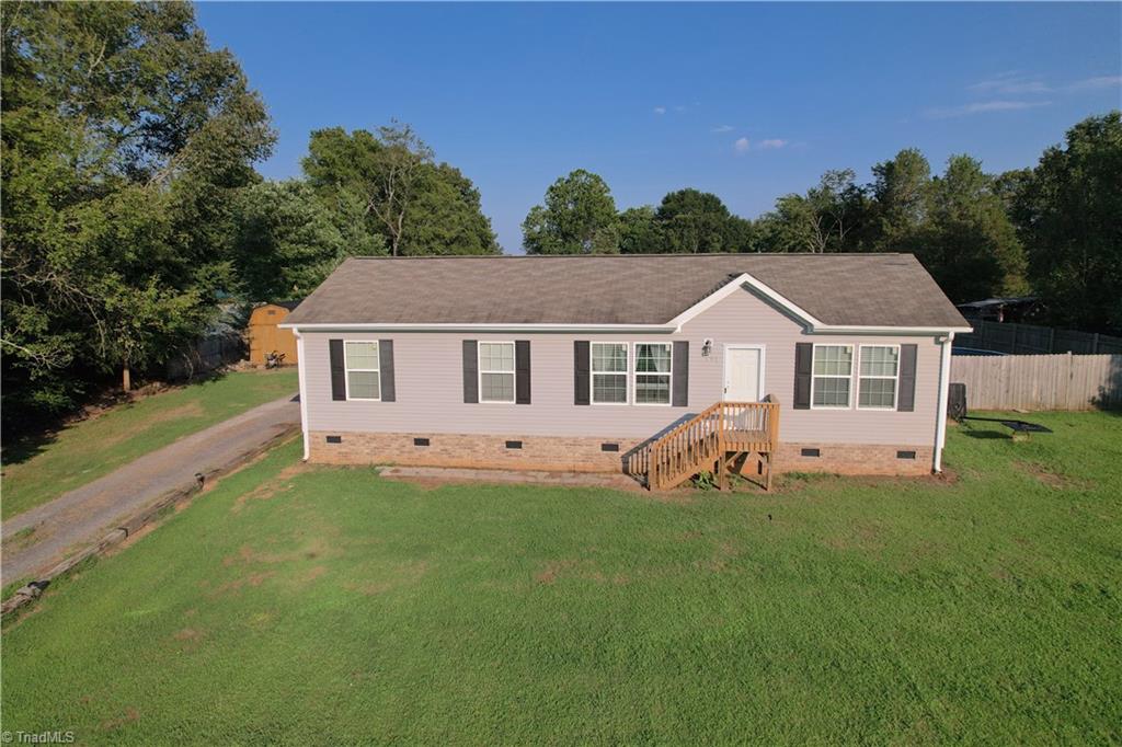 593 Gladstone Road Mocksville, NC 27028 - Photo 1 of 34 Gallery Image 1