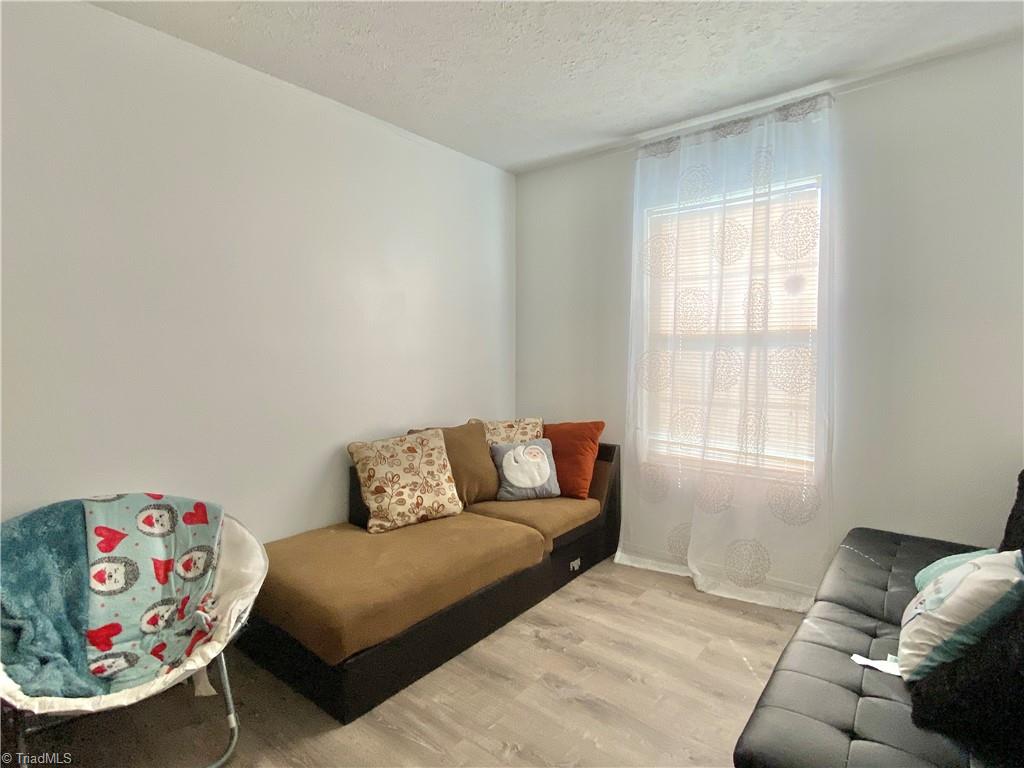 593 Gladstone Road Mocksville, NC 27028 - Photo 21 of 34 3rd bedroom